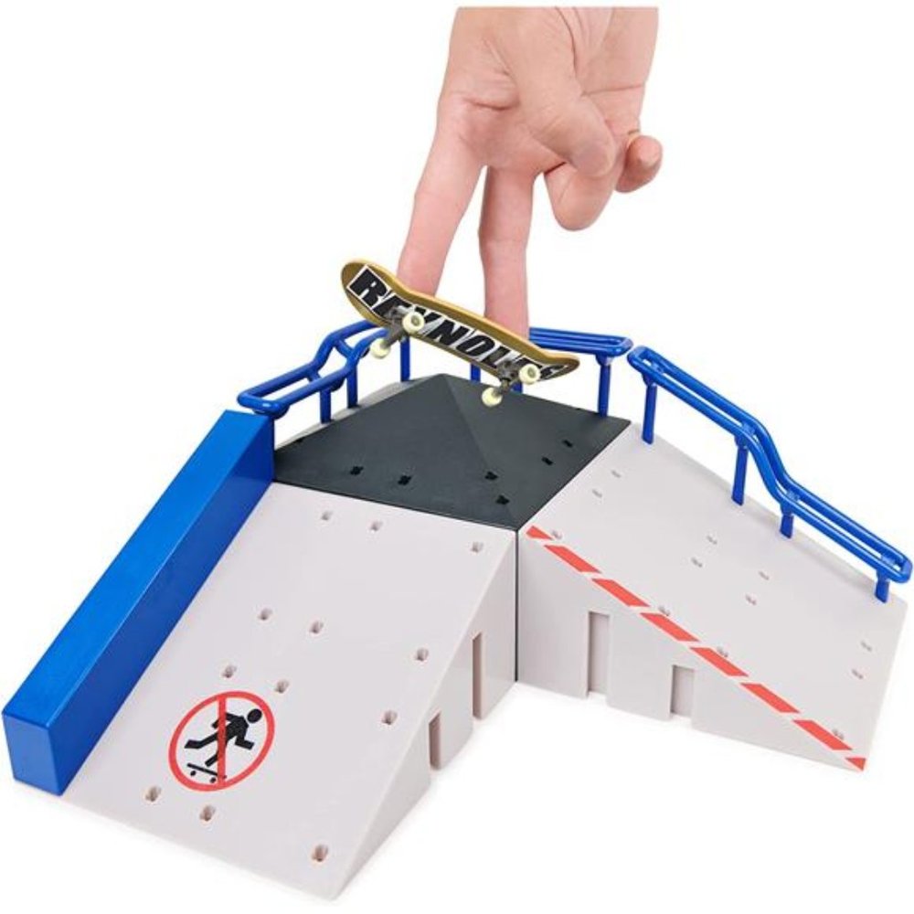 TECH DECK, Pyramid Point, X-Connect Park, Customizable and Buildable Ramp Set - Picture 4 of 6